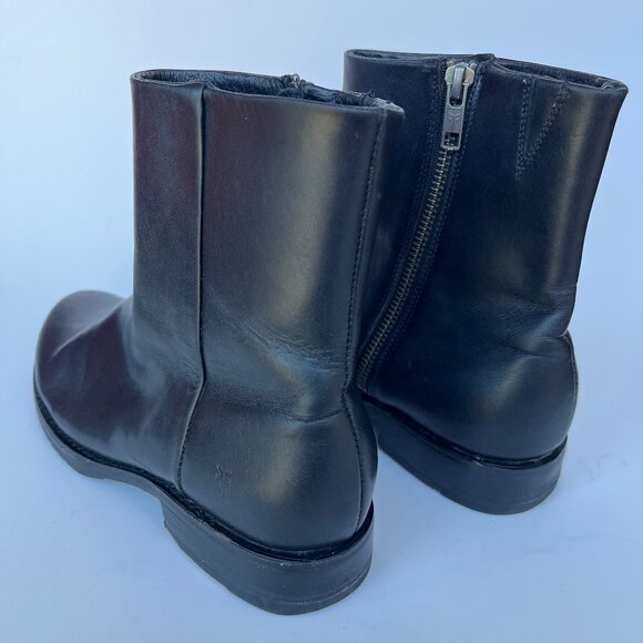 Frye Veronica Black Leather Boots - Picture 9 of 9